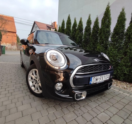 MINI Cooper S cena 69900 przebieg: 150000, rok produkcji 2017 z Szczucin małe 781